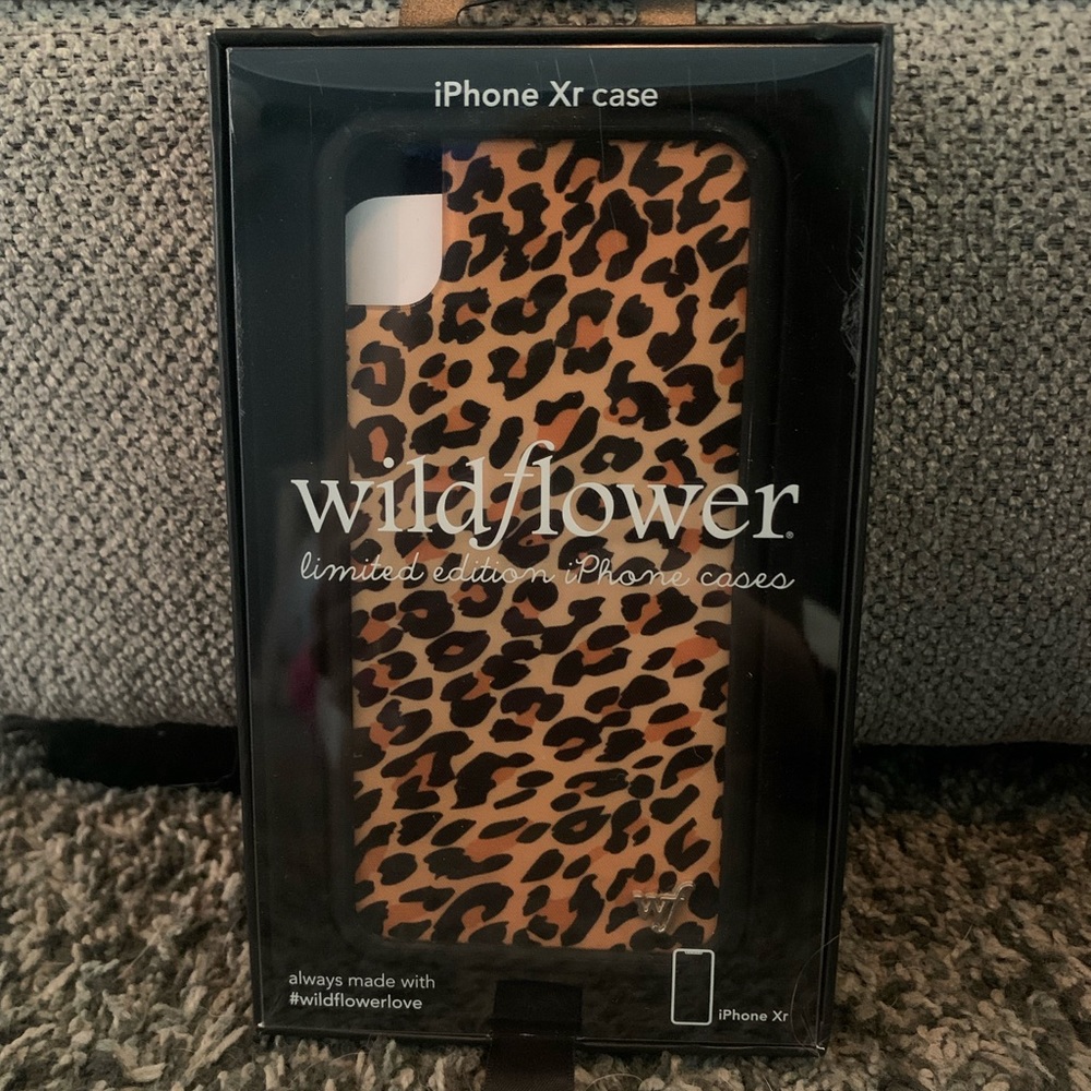 Wildflower iPhone Xr case